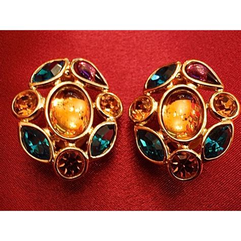 boucle d oreille yves saint laurent